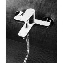 External bath mixer with shower kit Domus+