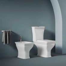 Close-coupled wc Civitas