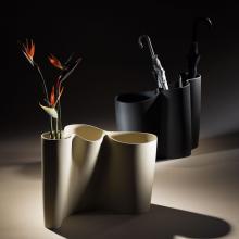 Vase Umbrella Stand B