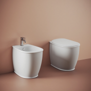 Rimless back to wall sanitary wares: why choose them?