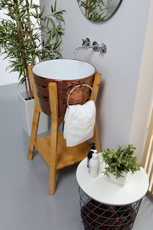 COMPOSIZIONE BACILE RAME SU STRUTTURA ABETE NATURALE