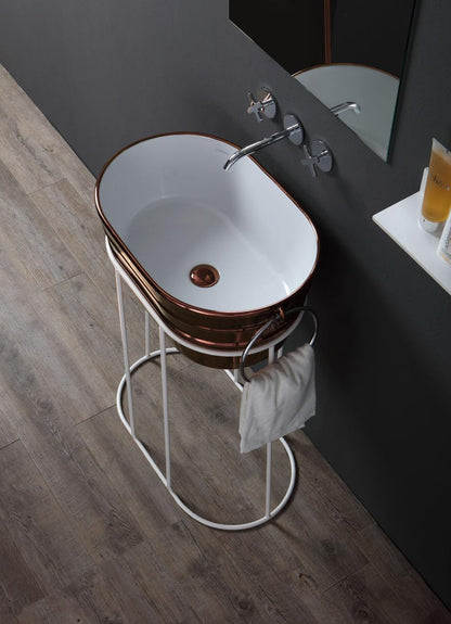 COMPOSIZIONE TINOZZA RAME SU STRUTTURA BIANCA